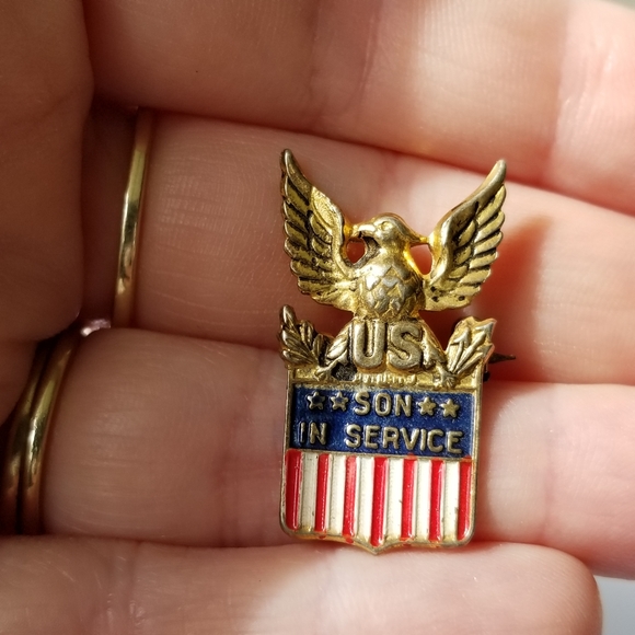 Relisted - Vintage Coro Son in Service brooch pin WWII eagle gold tone - Picture 3 of 8